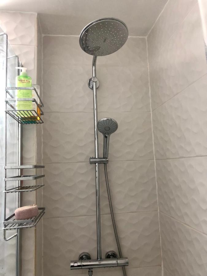 Room With Balcon 20 Minutes From Eiffel Tower Choisy-le-Roi Exterior foto